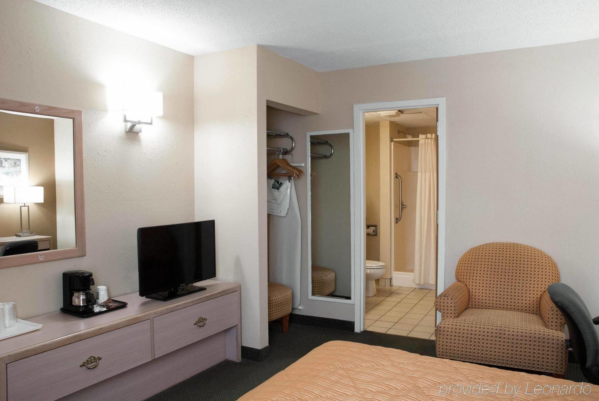 Quality Inn Near Six Flags St. Louis Pacific Zewnętrze zdjęcie